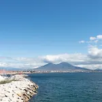 Marea Vista Capri アパート