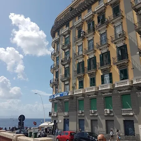 Marea Vista Capri Lägenhet