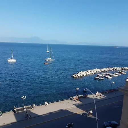 Marea Vista Capri Neapol